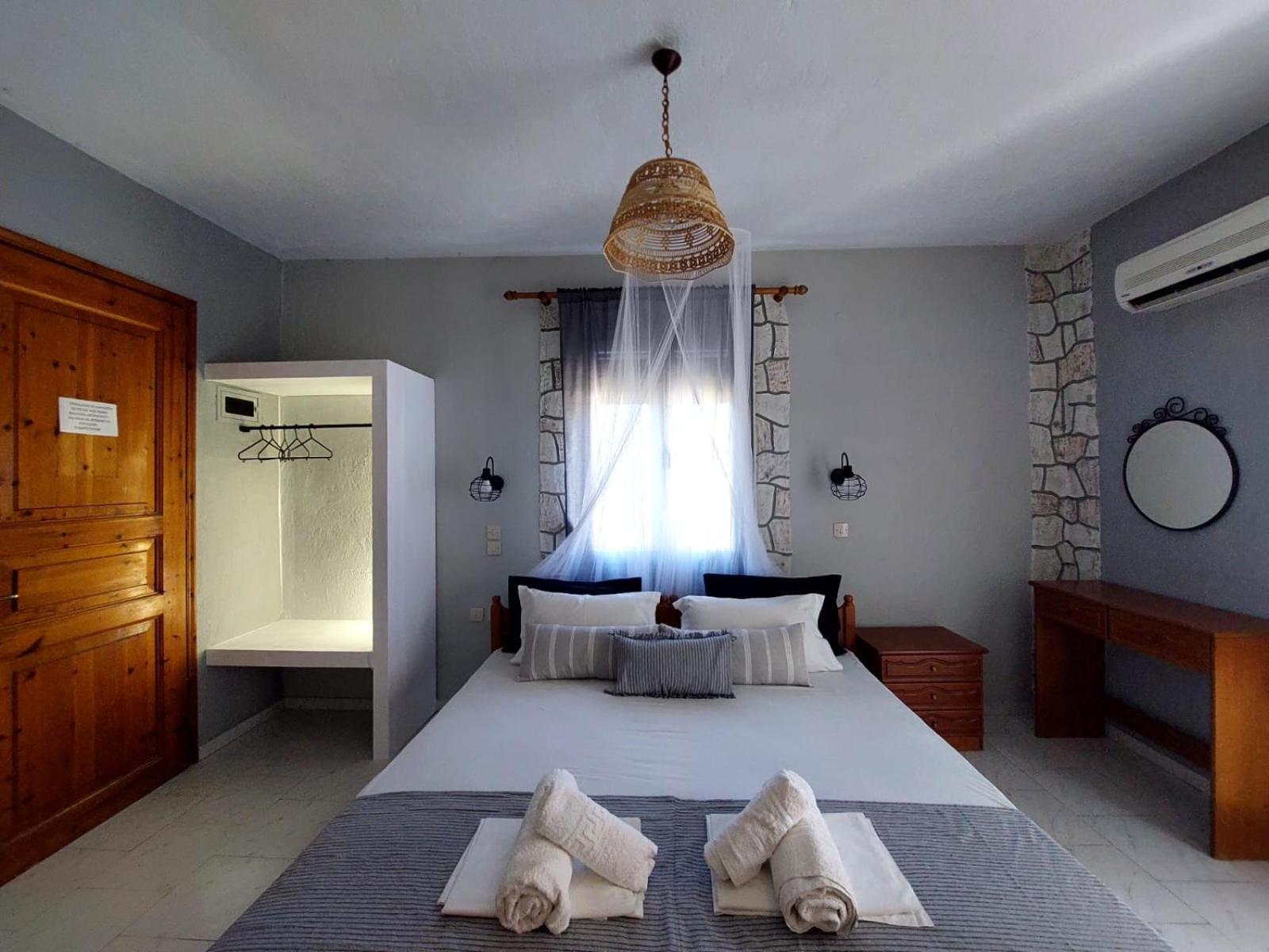 Georgia Apartments Στάφυλος Εξωτερικό φωτογραφία